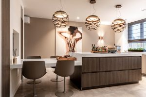 Penthouse Valkenburg: kast met televisie