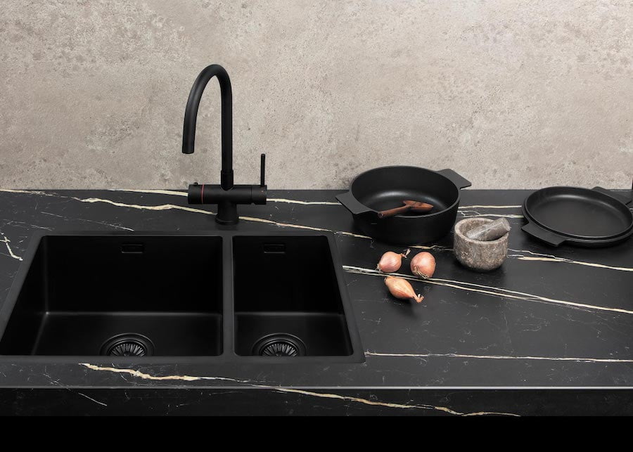 Dekker Zevenhuizen Evora